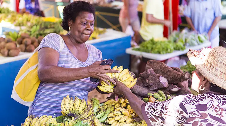 Bananen auf dem Markt von Victoria