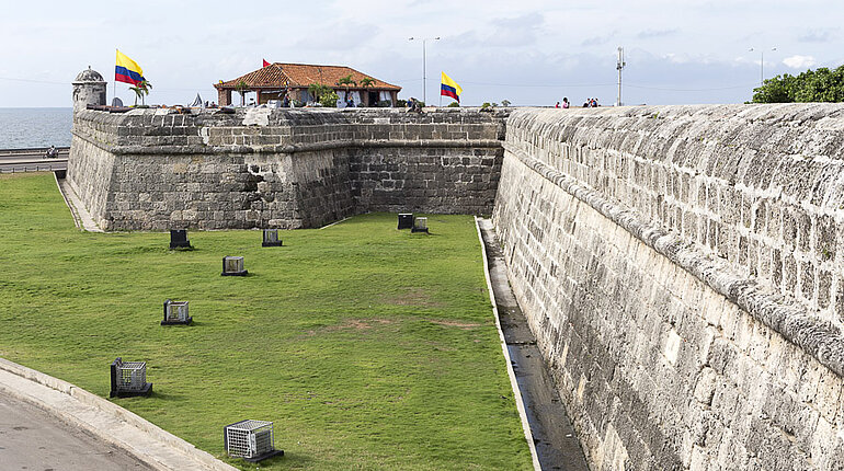Die 13 Kilometer lange Stadtmauer von Cartagena