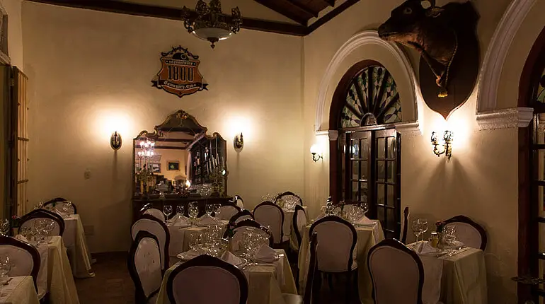 schön eingedeckt im Restaurante 1800 in Camagüey
