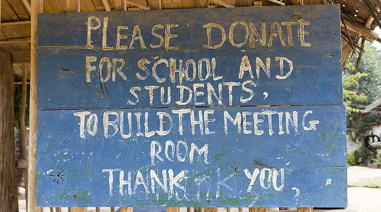 Bitte um kleine Spende für die Schule